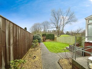 Photo 8- click for photo gallery